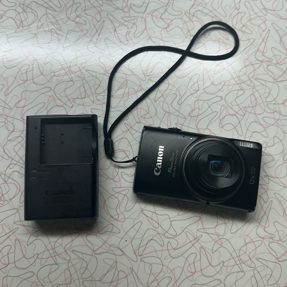 CANON ELPH 360 HS ‼️‼️‼️ S O L D ‼️‼️‼️